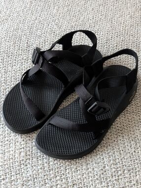 Chaco Vibram Black Sandals - Comfortable Everyday Straps